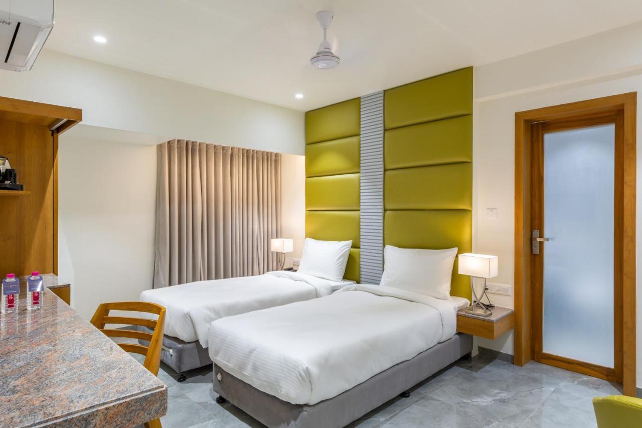 Hotel Nalanda Amhedabad Dış mekan fotoğraf